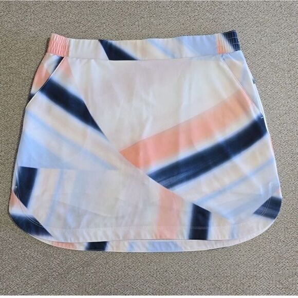 Calia By Carrie Underwood 16" Birdie Golf Skort - Size Medium - Picture 4 of 15